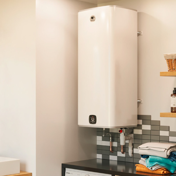 Chauffe eau vertical carré mural 65L