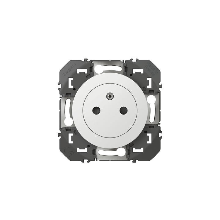 [Fiche Type] Prise de courant Dooxie - 2P + T Surface - x A - Blanc