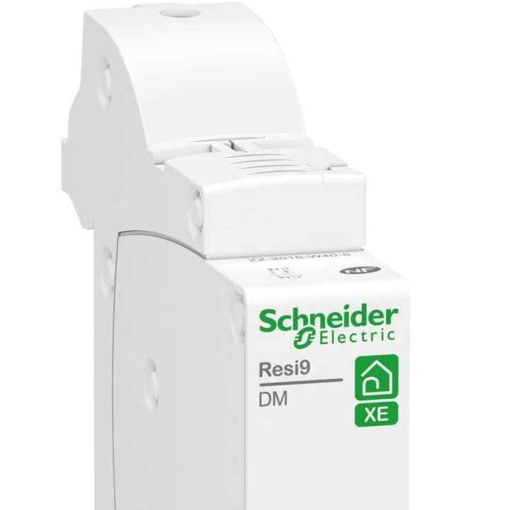 Disjoncteur 32A XE Resi9 - 1P+N - Courbe C - 3kA - 230V CA - 81990500